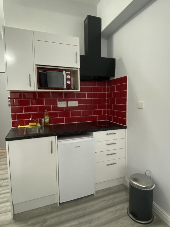 Comfortable - Cosy - Budget Studios In City Center Лондон Екстер'єр фото