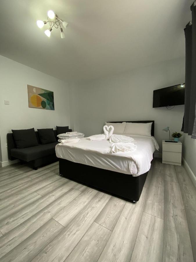 Comfortable - Cosy - Budget Studios In City Center Лондон Екстер'єр фото