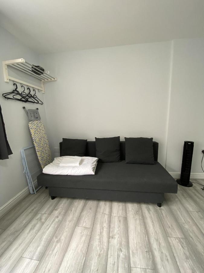 Comfortable - Cosy - Budget Studios In City Center Лондон Екстер'єр фото
