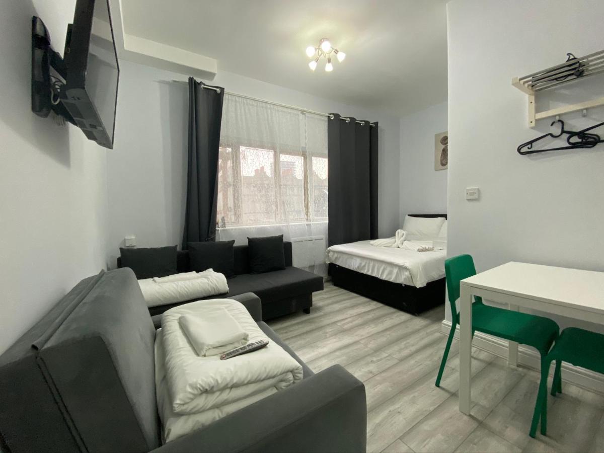 Comfortable - Cosy - Budget Studios In City Center Лондон Екстер'єр фото
