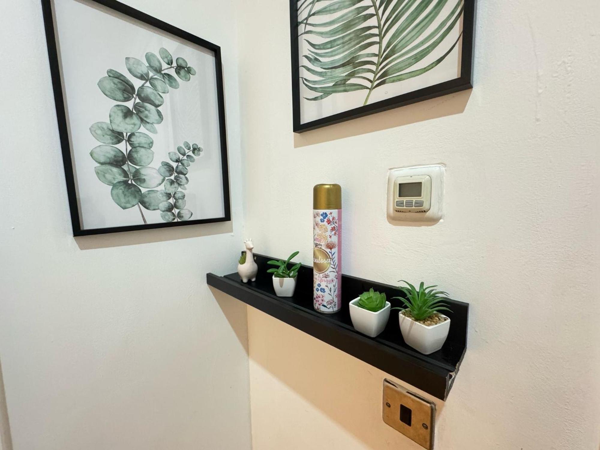 Comfortable - Cosy - Budget Studios In City Center Лондон Екстер'єр фото